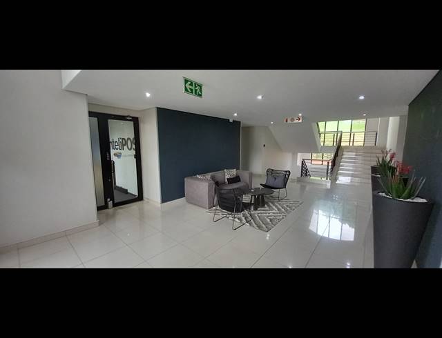 210M² OFFICE TO LET IN BRYANSTON